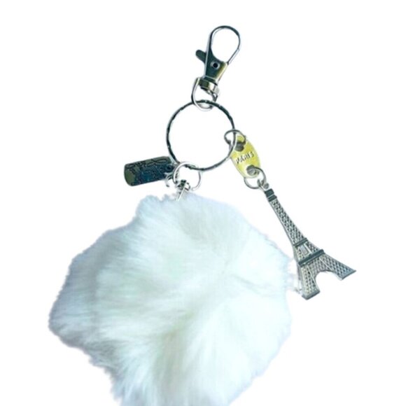I Love โค๏ธ Paris | Eiffel Tower & Pompom Handmade Craft Keychain ๐ - Picture 10 of 16